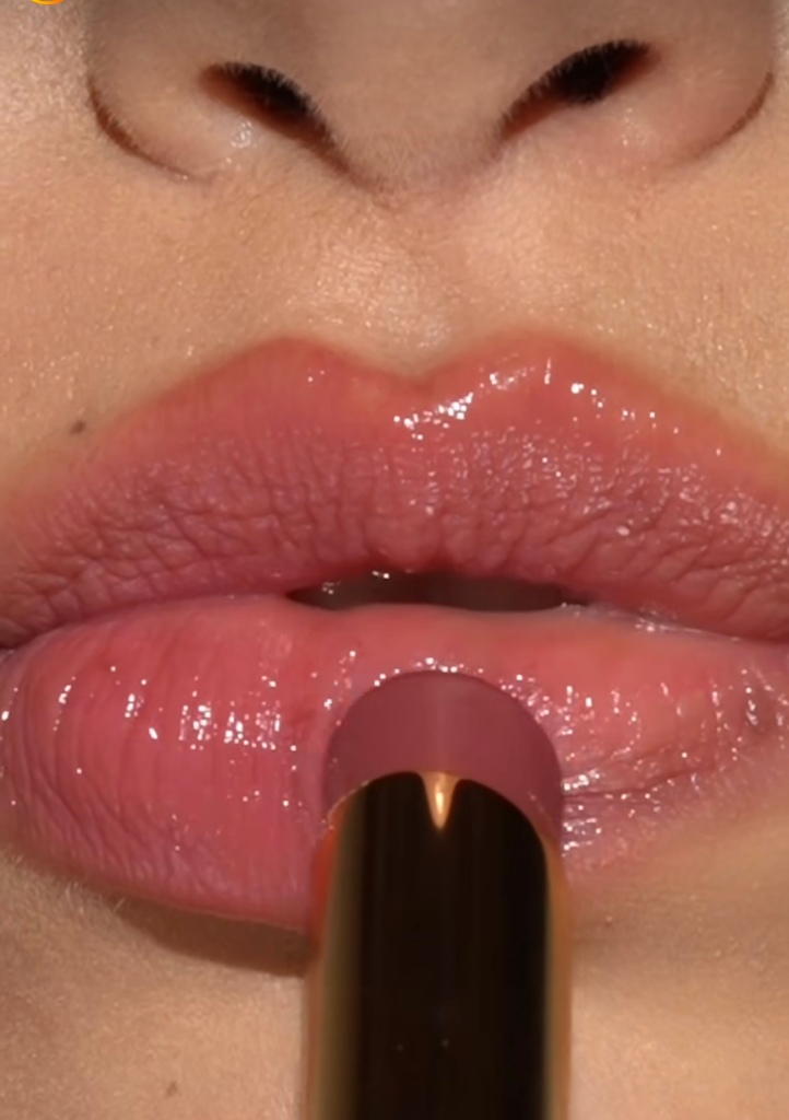 Nabla Beyond Jelly ​Sheer Supple Lipstick 